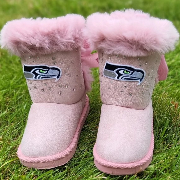 Toddler Pink Seahawk Boots Size 7 - Picture 1 of 4